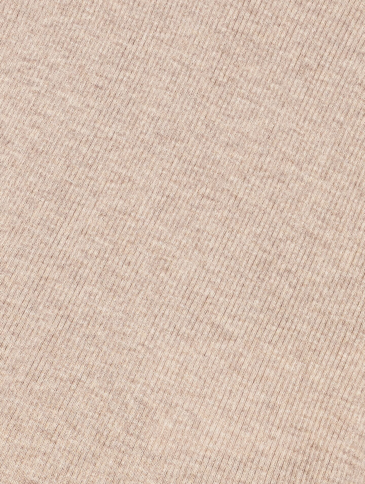 Maglia seconda pelle a collo alto