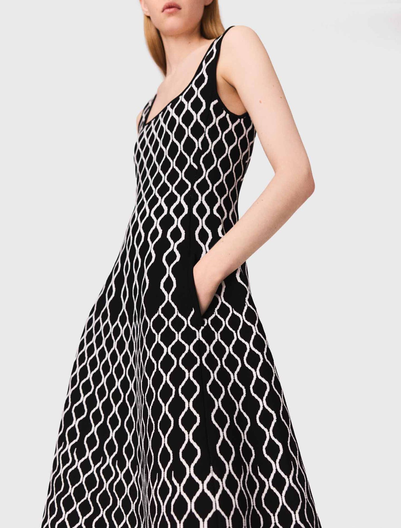 Abito midi in maglia jacquard