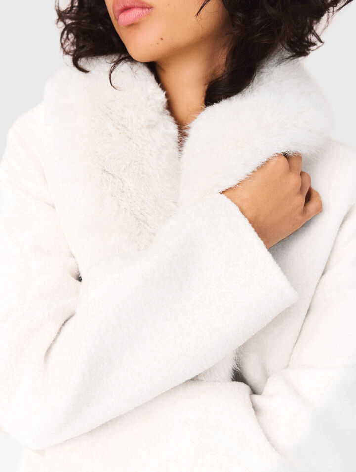 Cappotto lungo in ecopelliccia