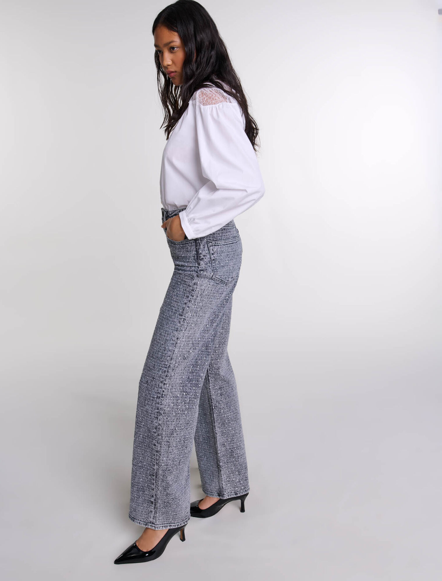 Jeans decorati con strass
