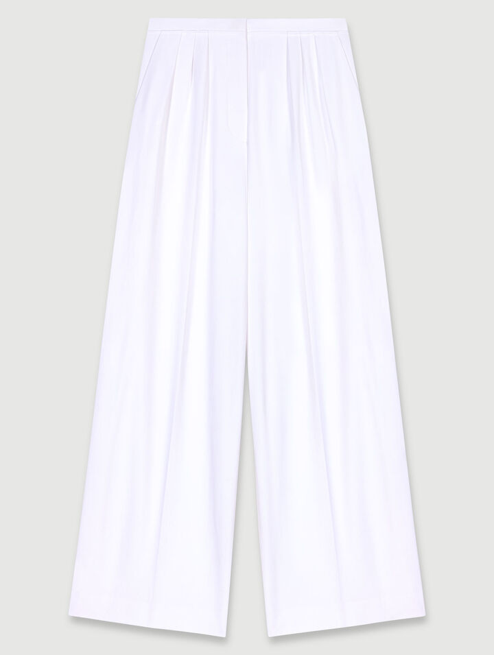 Pantaloni larghi