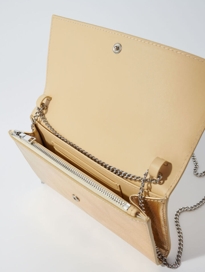 Pochette con catena in pelle