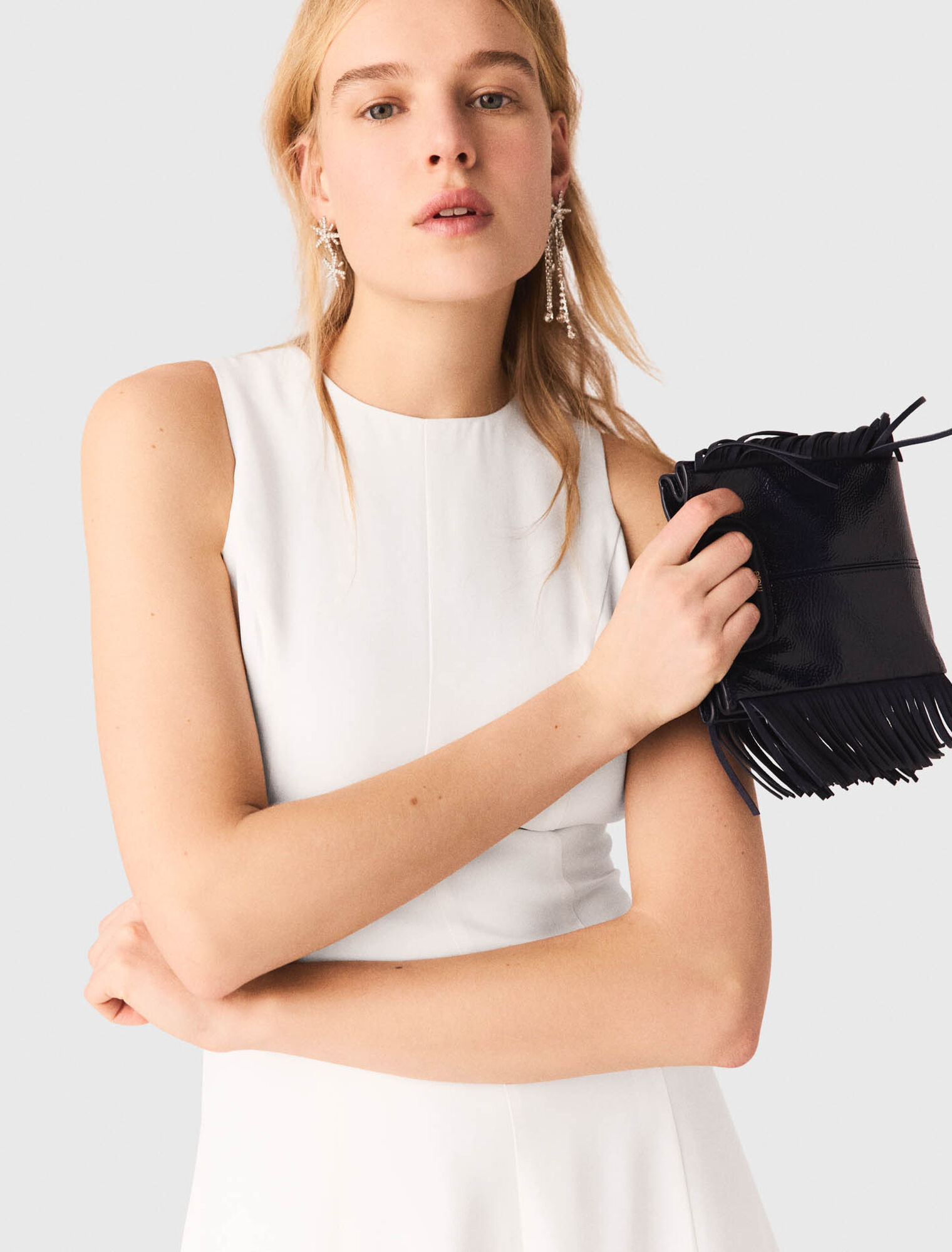 Abito midi a schiena nuda