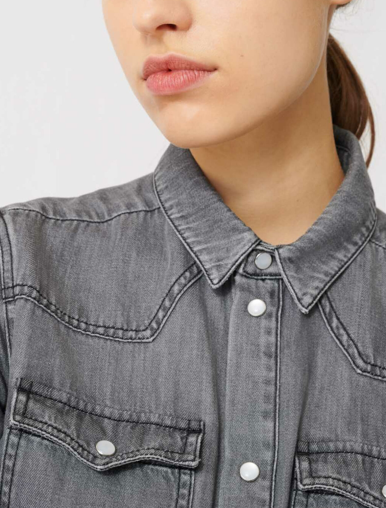 Tuta in denim effetto trompe-l'oeil