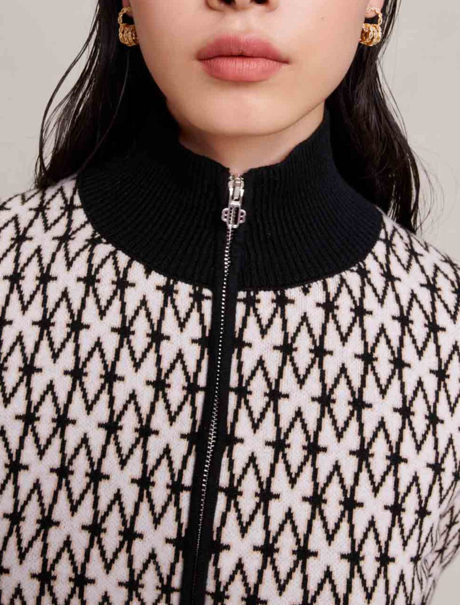 Cardigan in maglia con monogramma