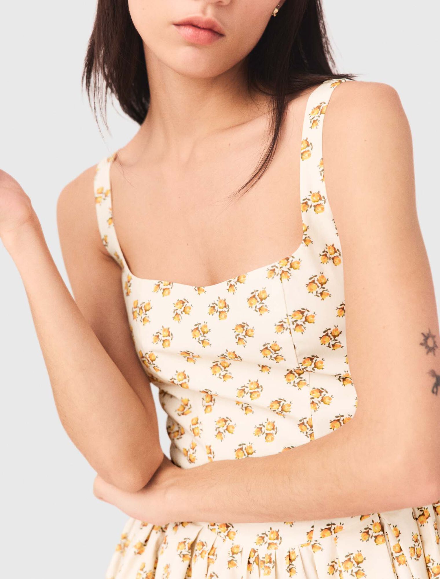 Abito corto svasato con stampa