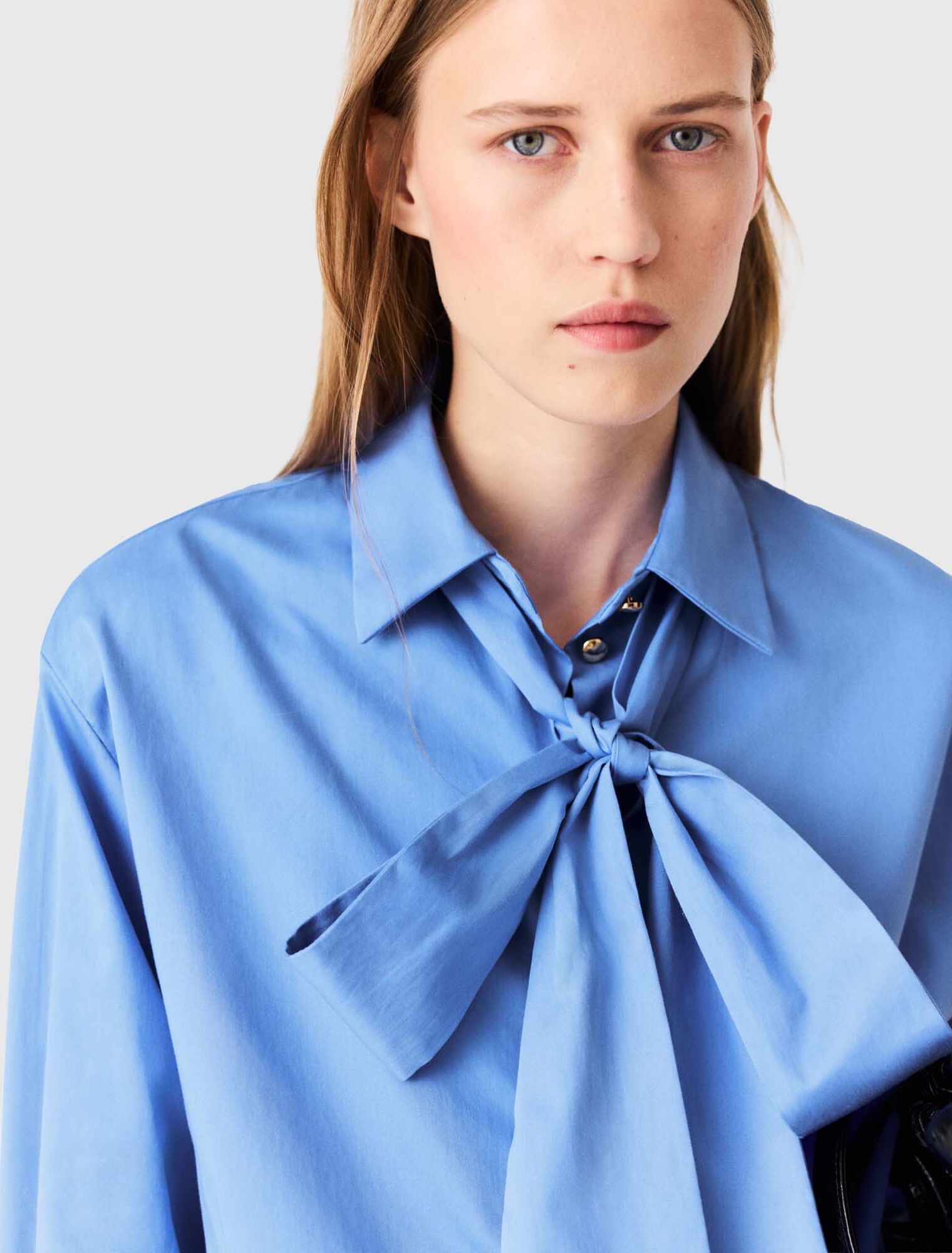 Camicia in cotone con fiocco