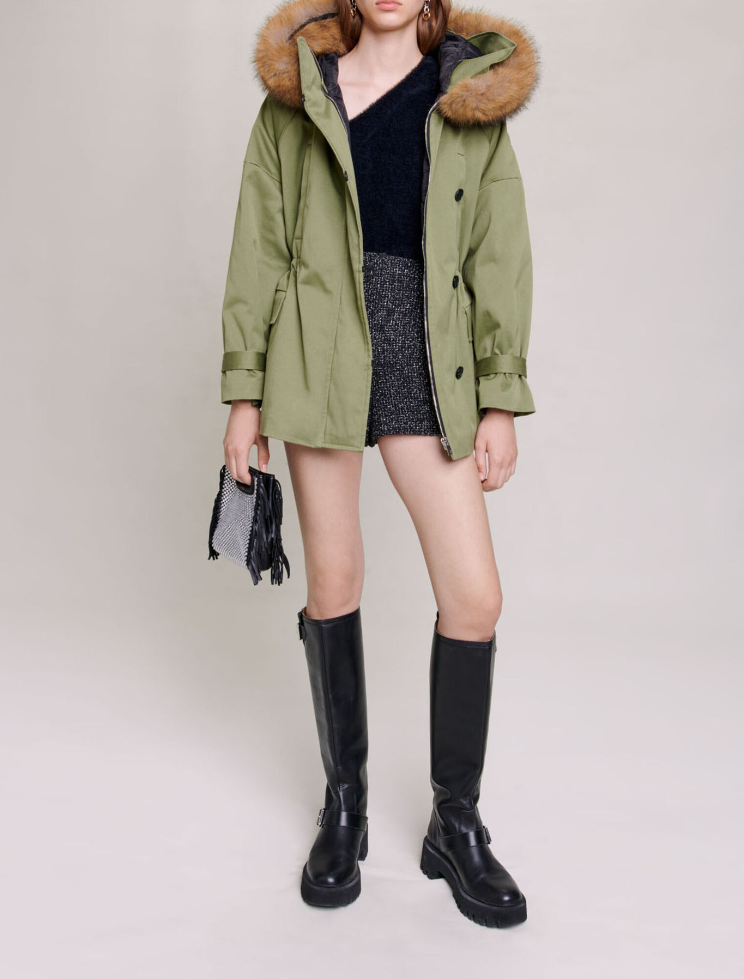 Parka corto con cappuccio