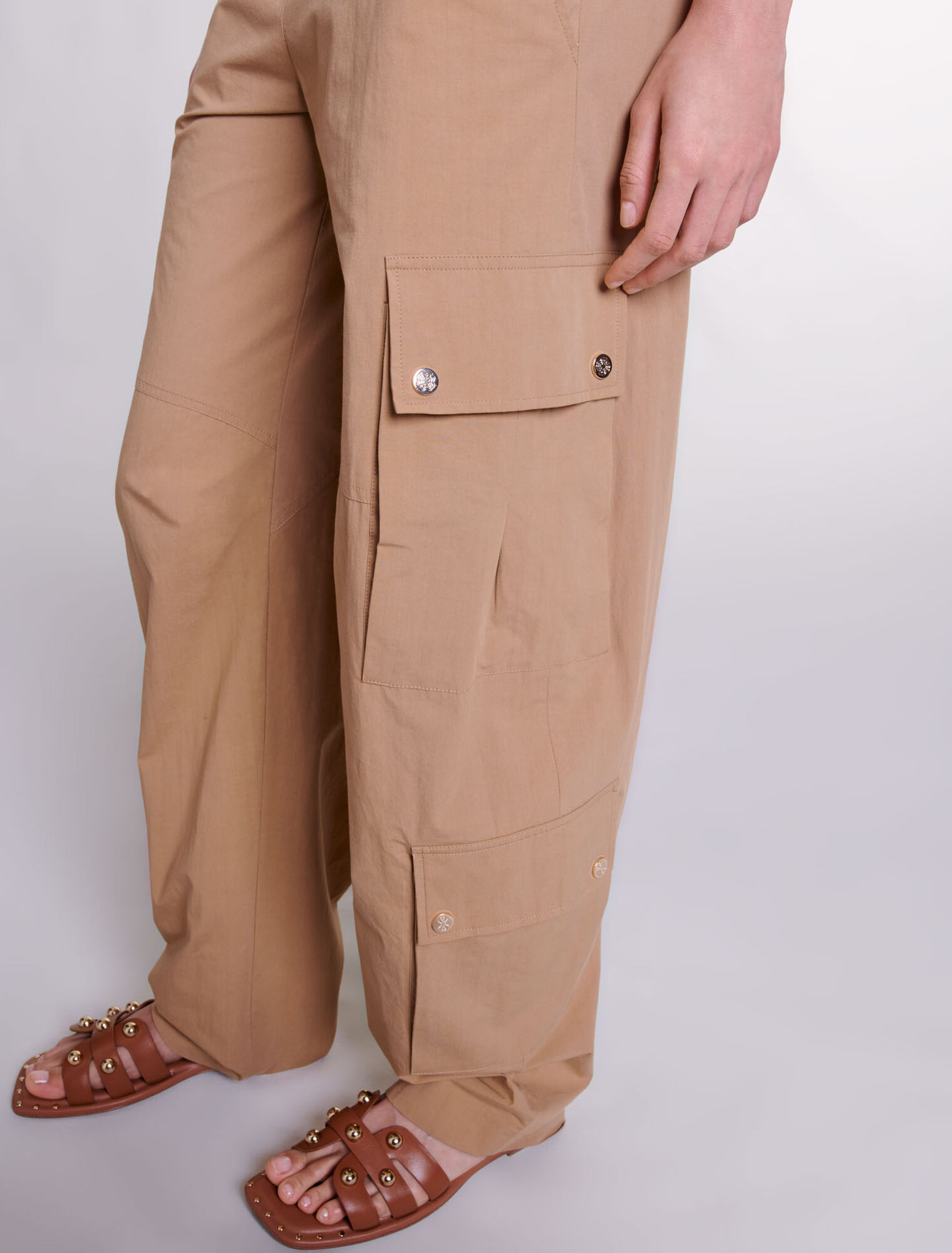 Pantaloni cargo con tasche