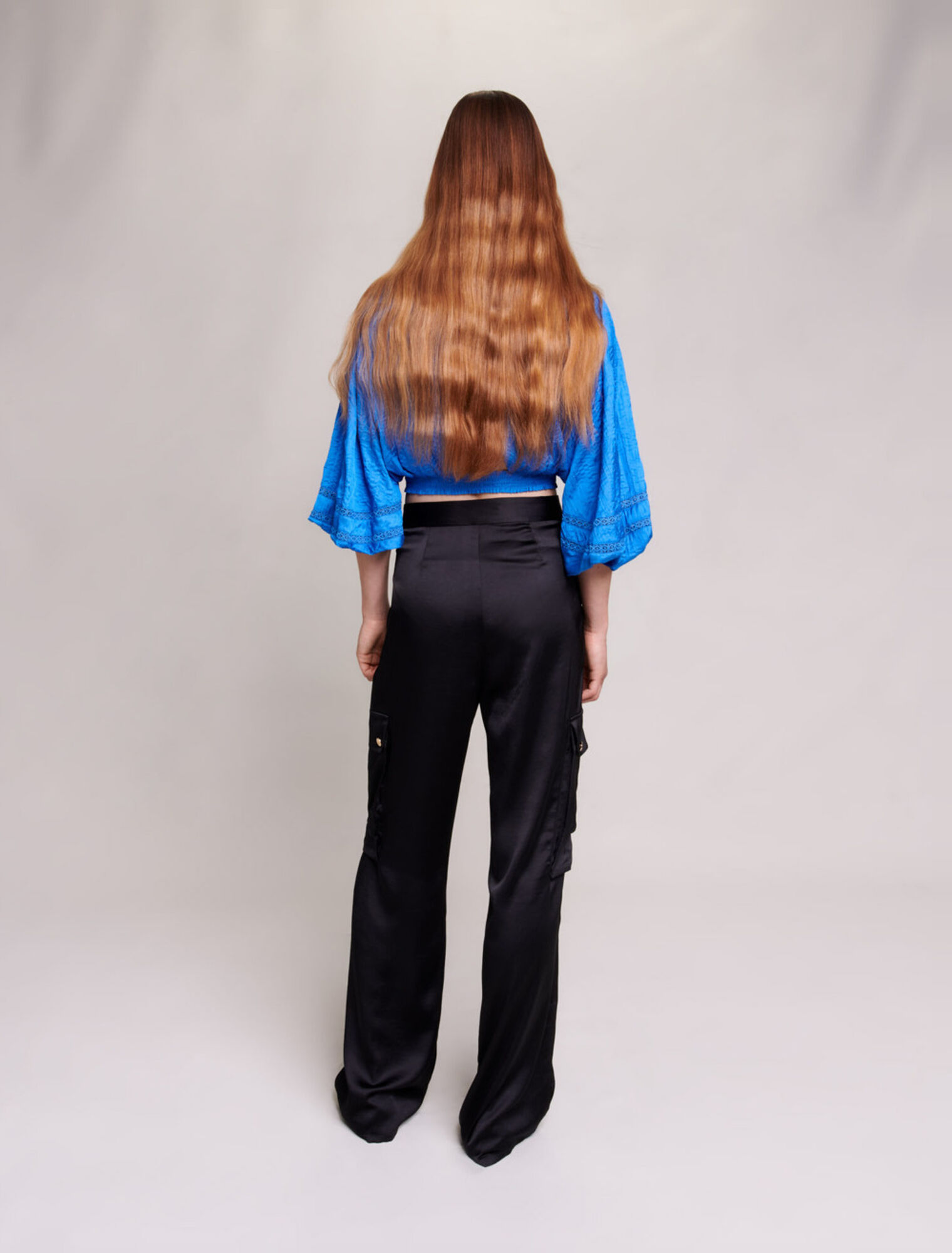 Pantaloni cargo satinati
