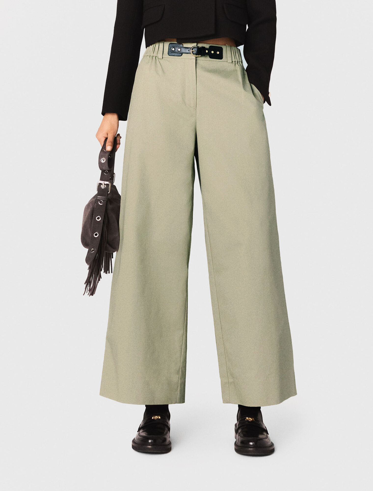 Pantaloni cargo