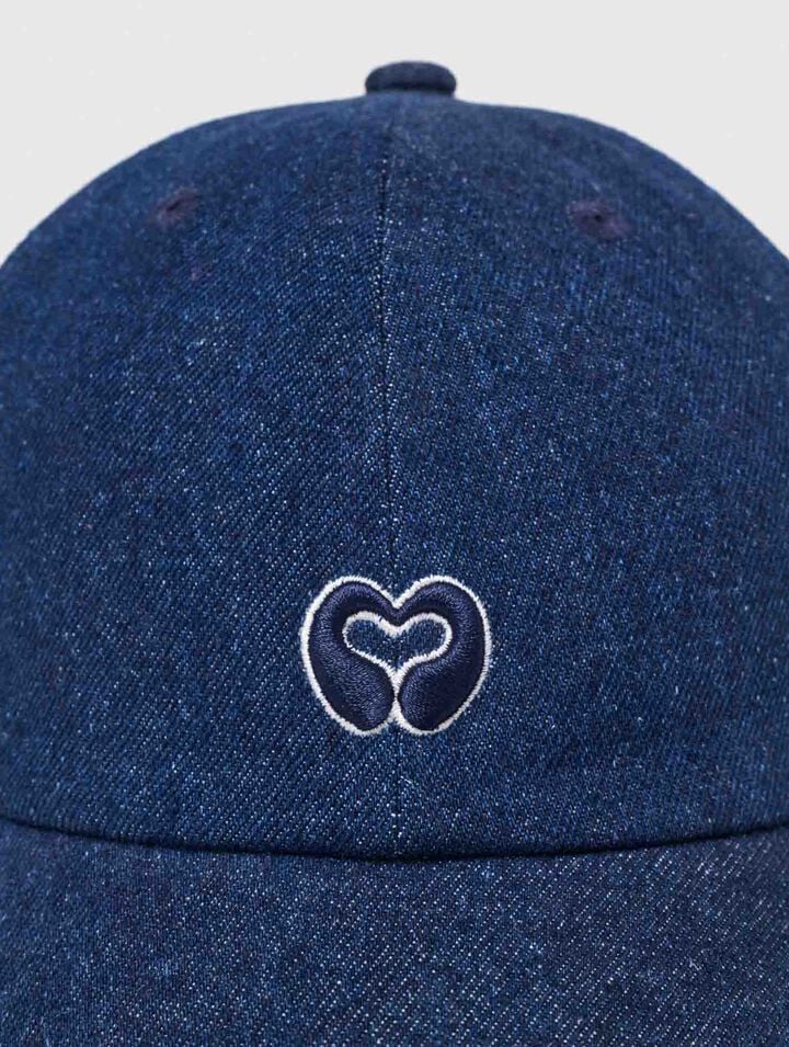 Cappello in denim grezzo con logo
