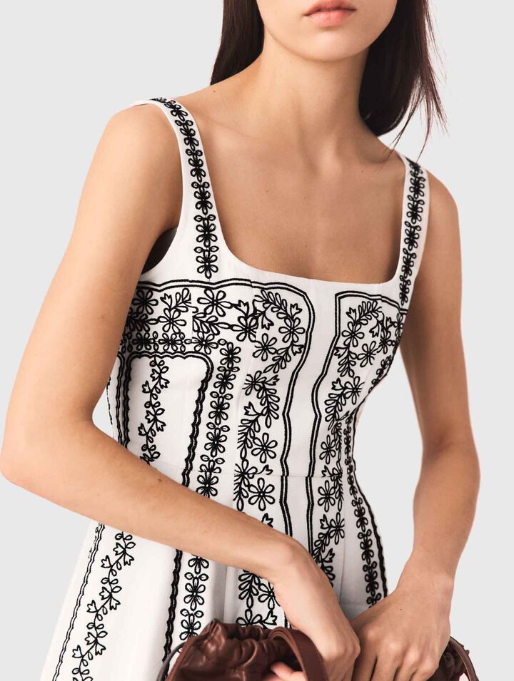 Abito corto ricamato con spalline