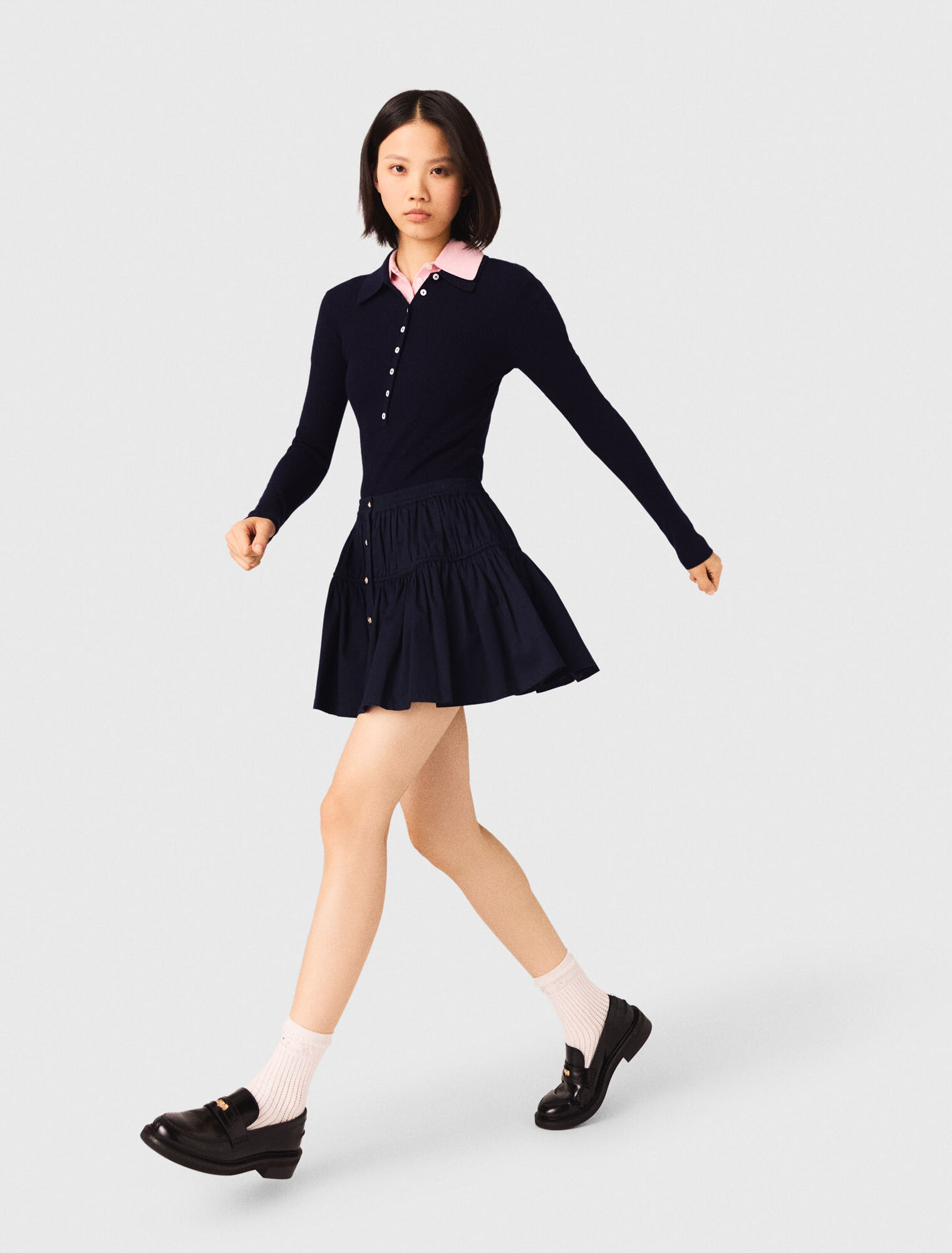 Gonna corta con vita elasticizzata