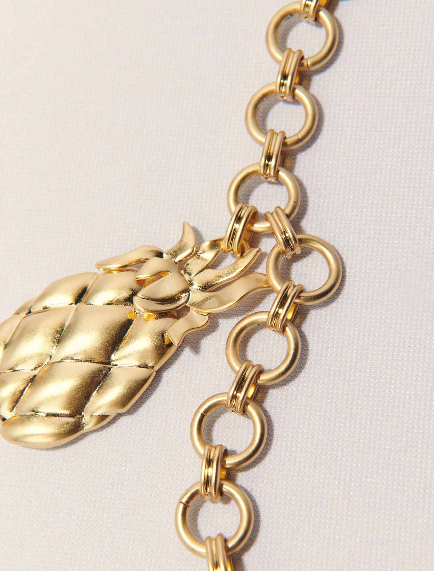 Collana lunga ananas