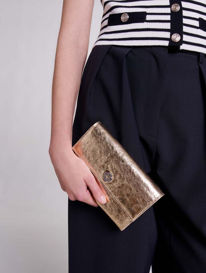 Pochette con catena in pelle