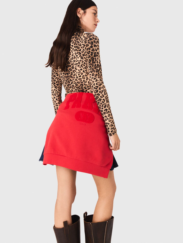 T-shirt con stampa leopardata