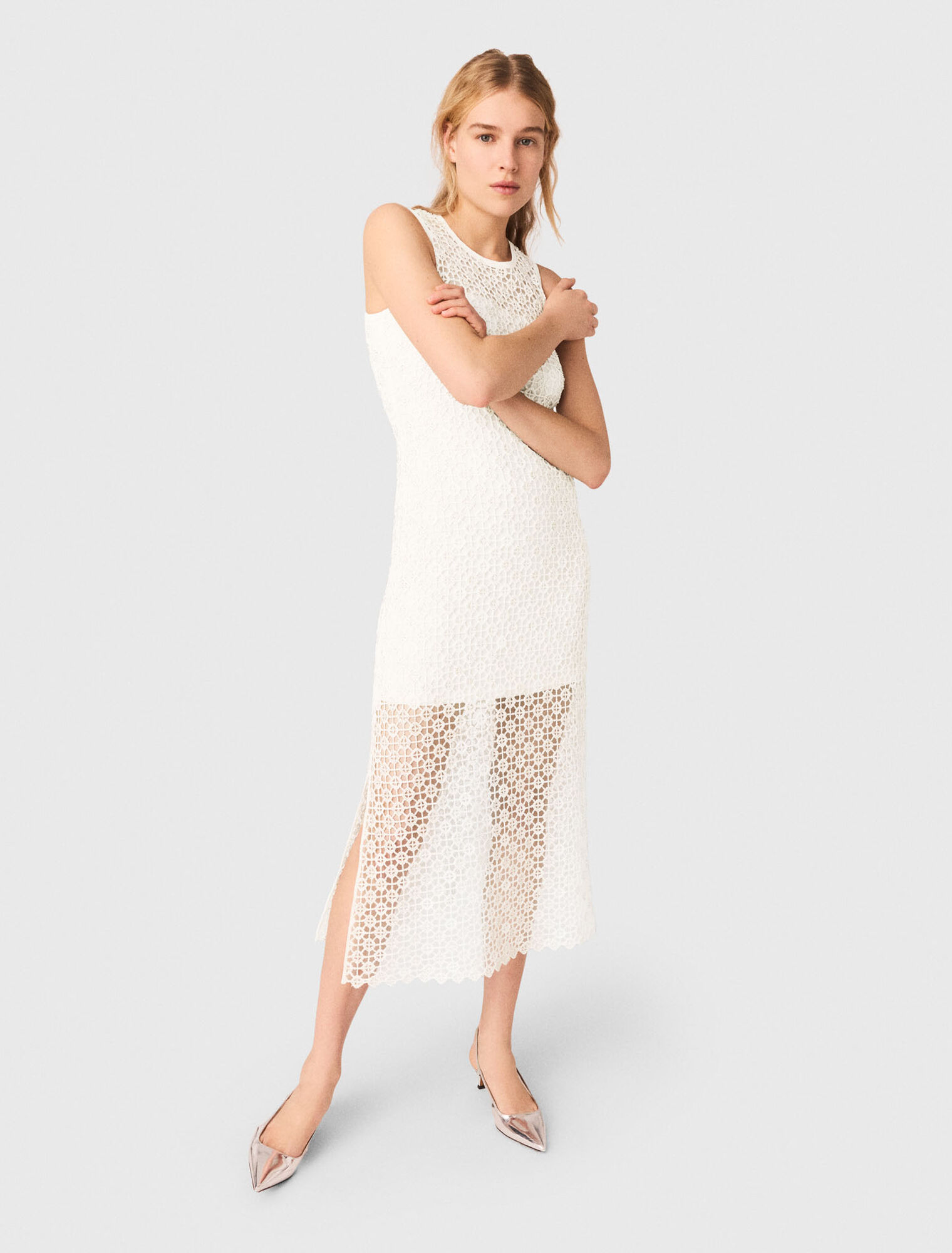 Abito lungo in crochet e strass