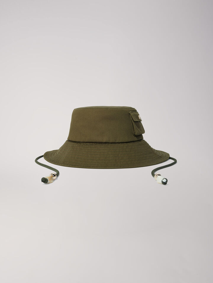 Bucket hat con laccetto e perline