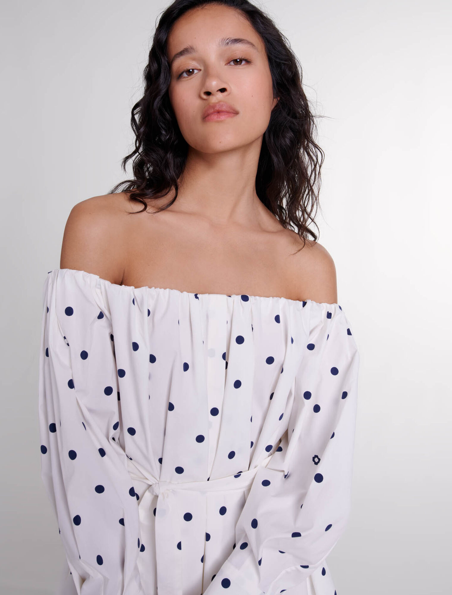 Abito chemisier con scollo bardot 
