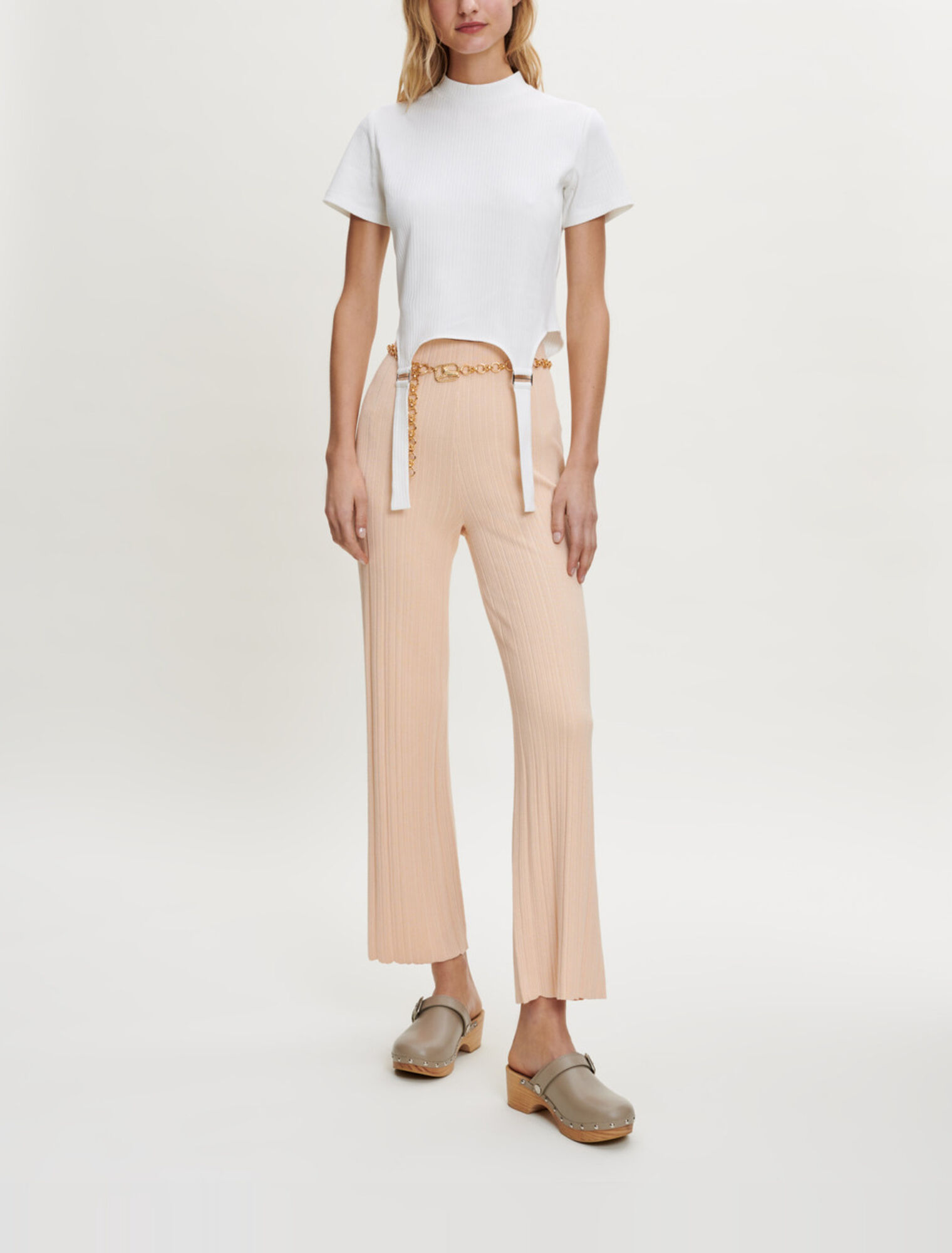 T-shirt con dettagli lingerie