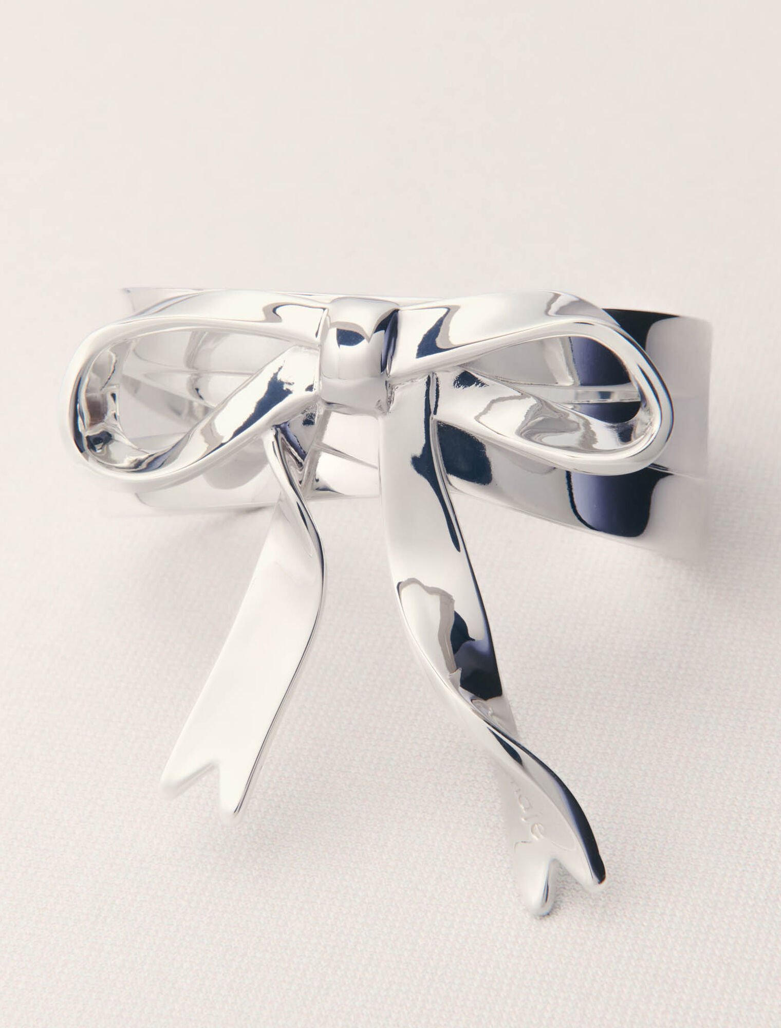 Bracciale con fiocco argentato