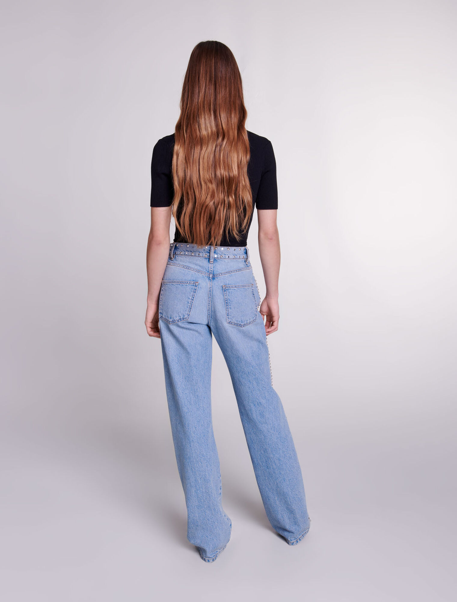 Top corto in maglia con lacci
