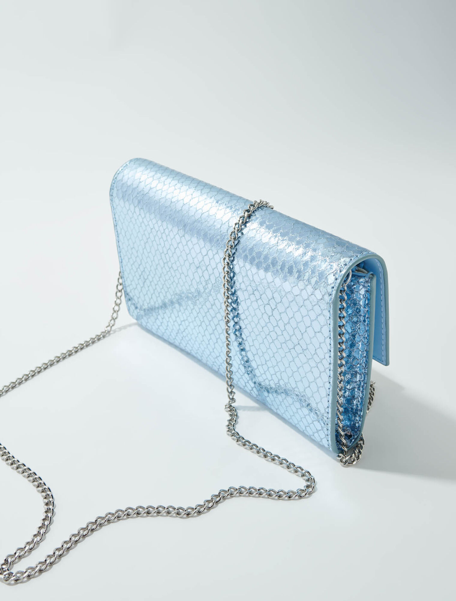 Pochette pelle pitonata in rilievo