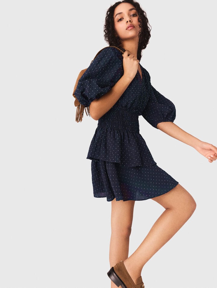 Abito con volant e strass