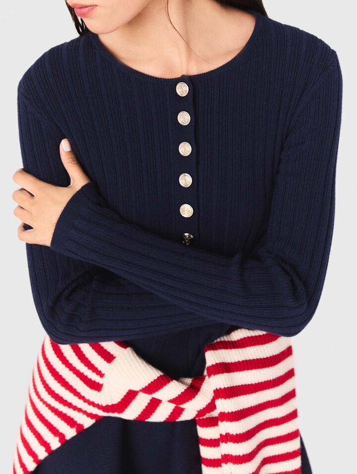 Abito in maglia con gonna svasata