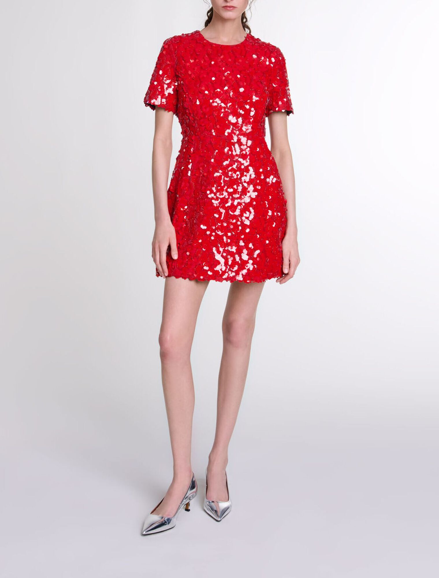 D&eacute;collet&eacute; a punta in pelle specchio