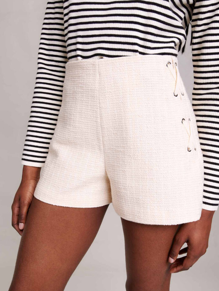 Shorts svasati in tweed