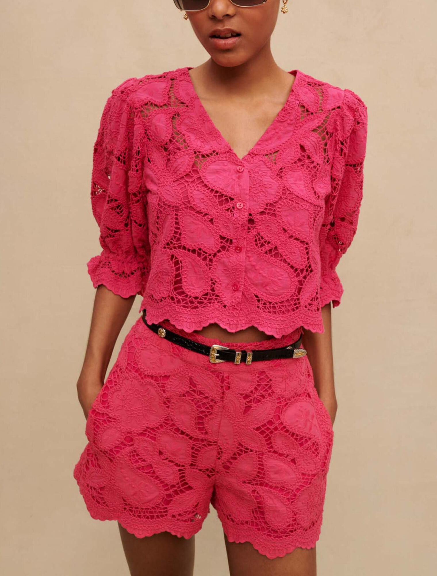 Camicia cropped traforata