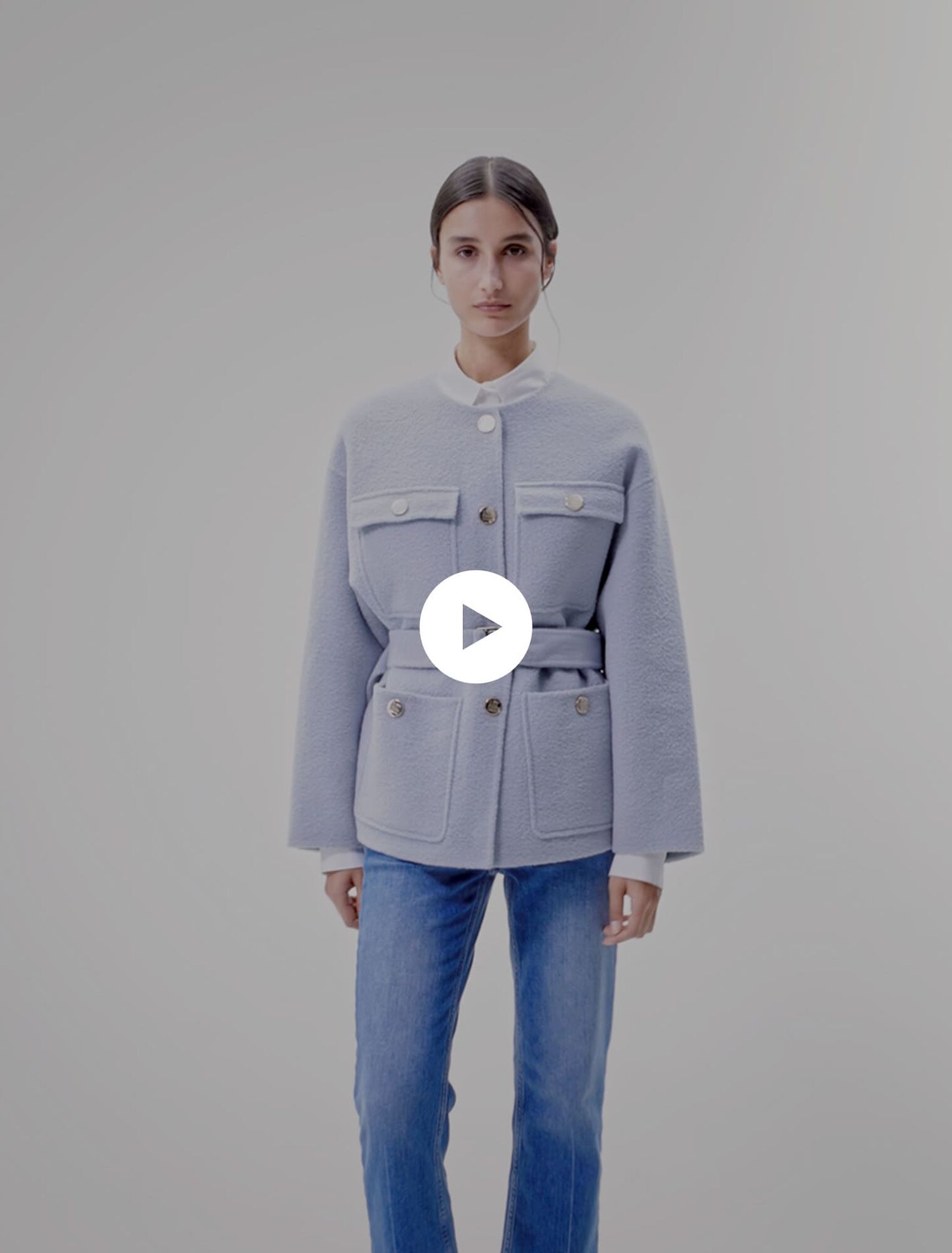 Cappotto corto con cintura