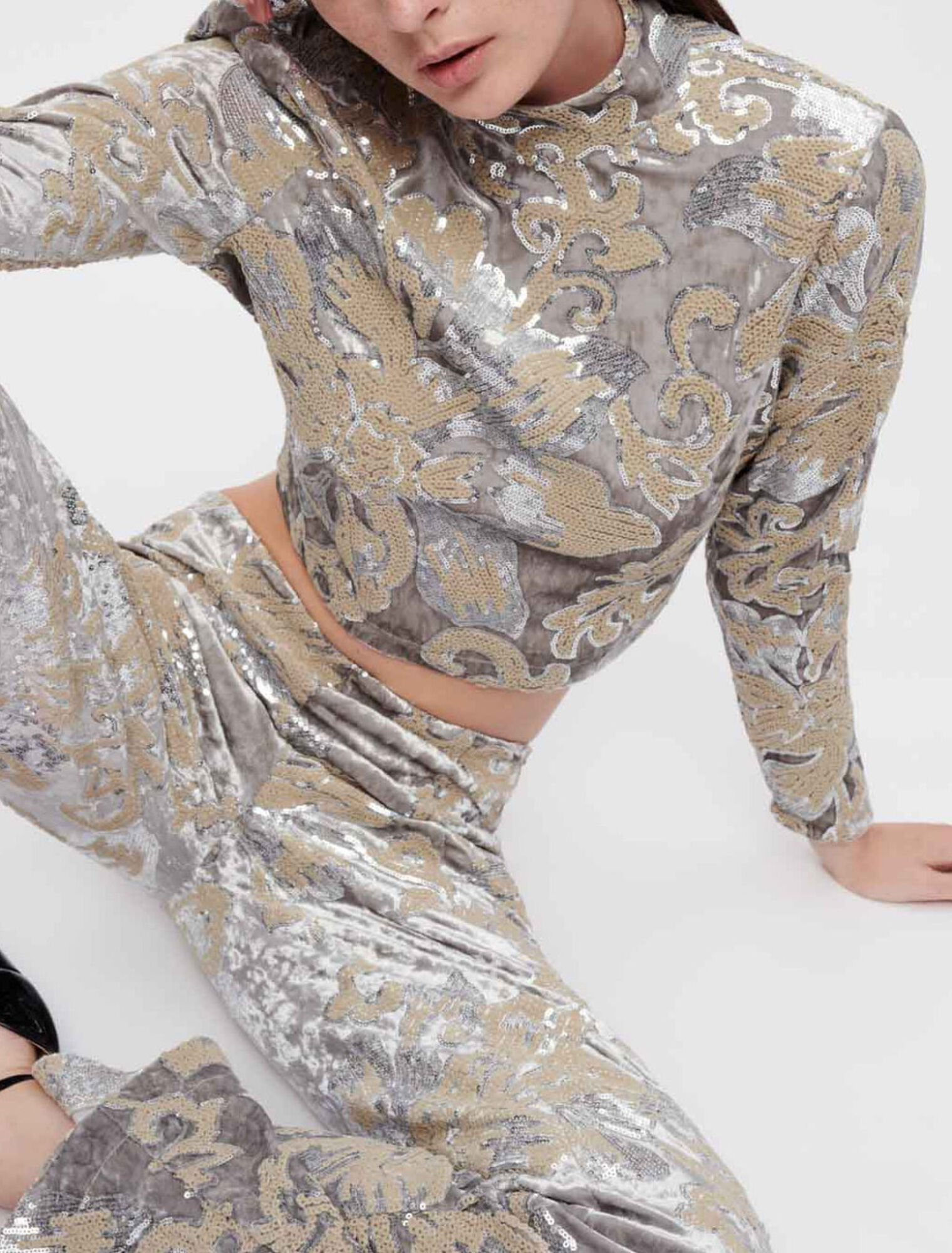 Crop top in velluto ricamato