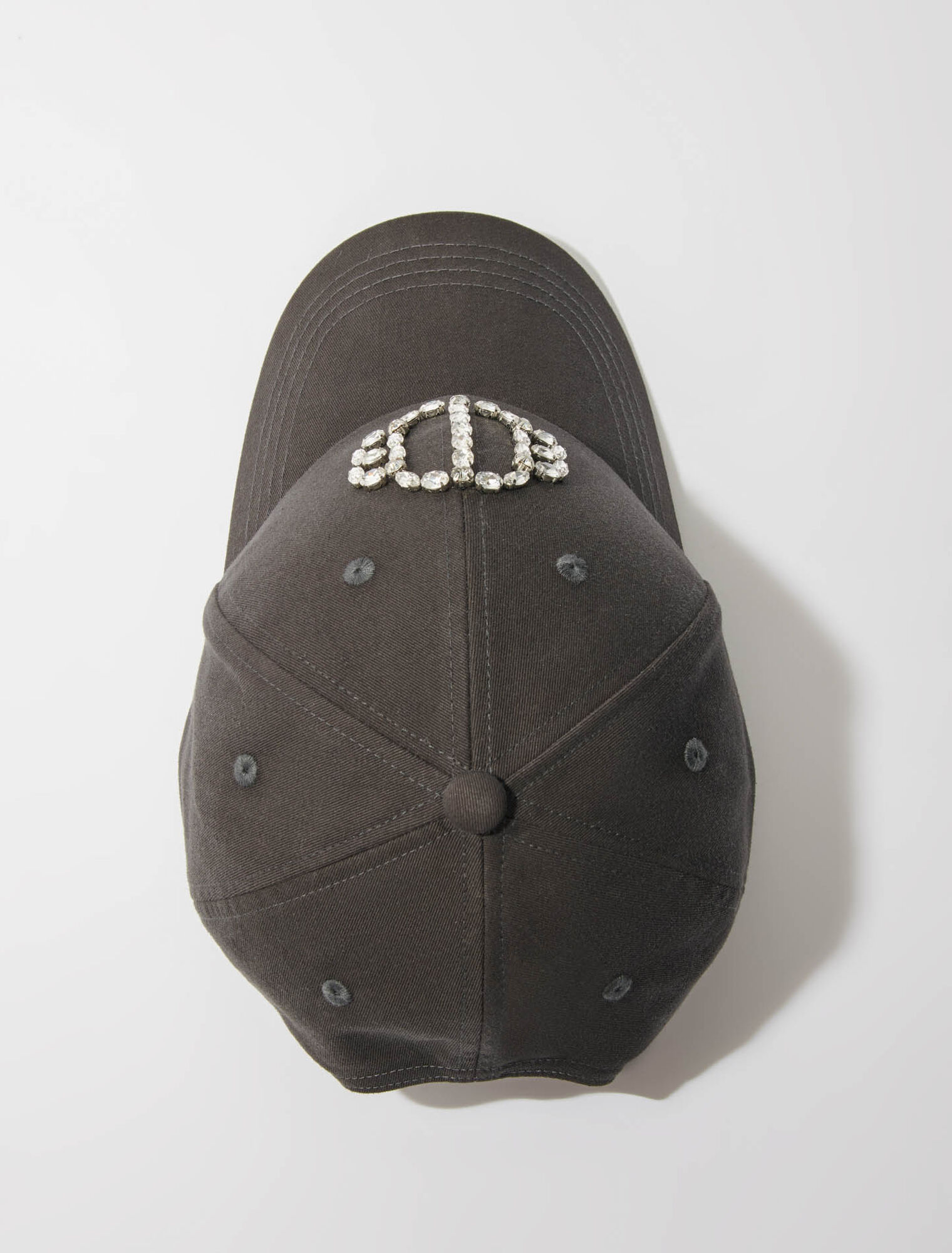Berretto con strass trifoglio