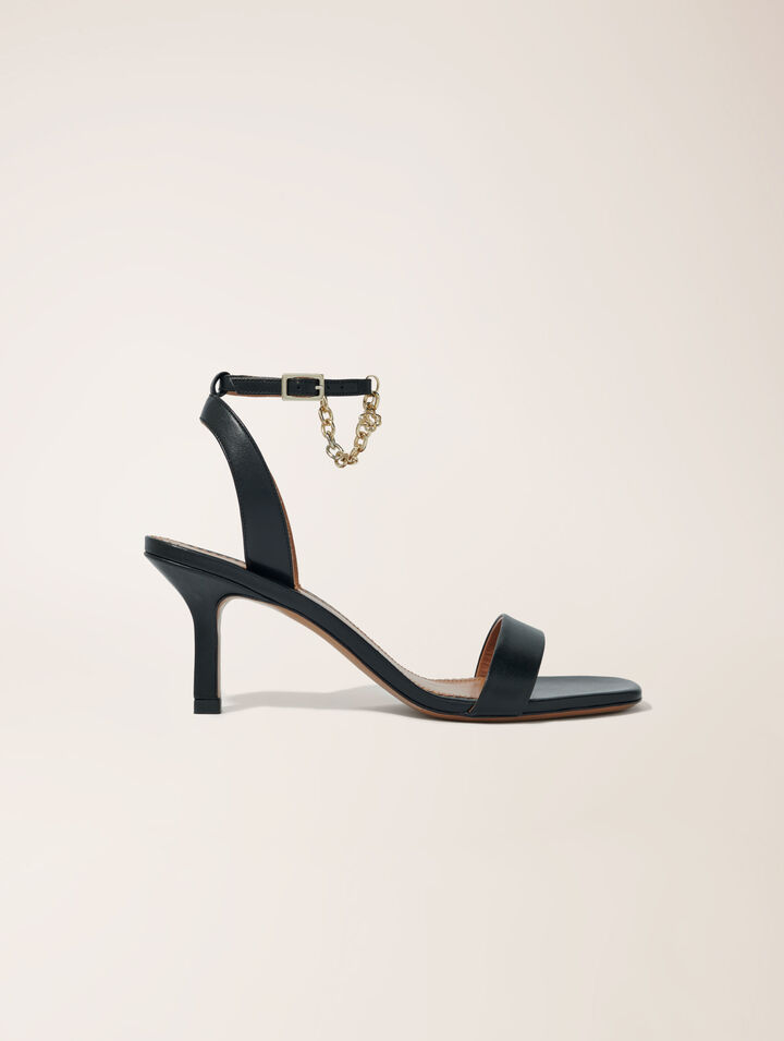 Sandali in pelle con tacchi