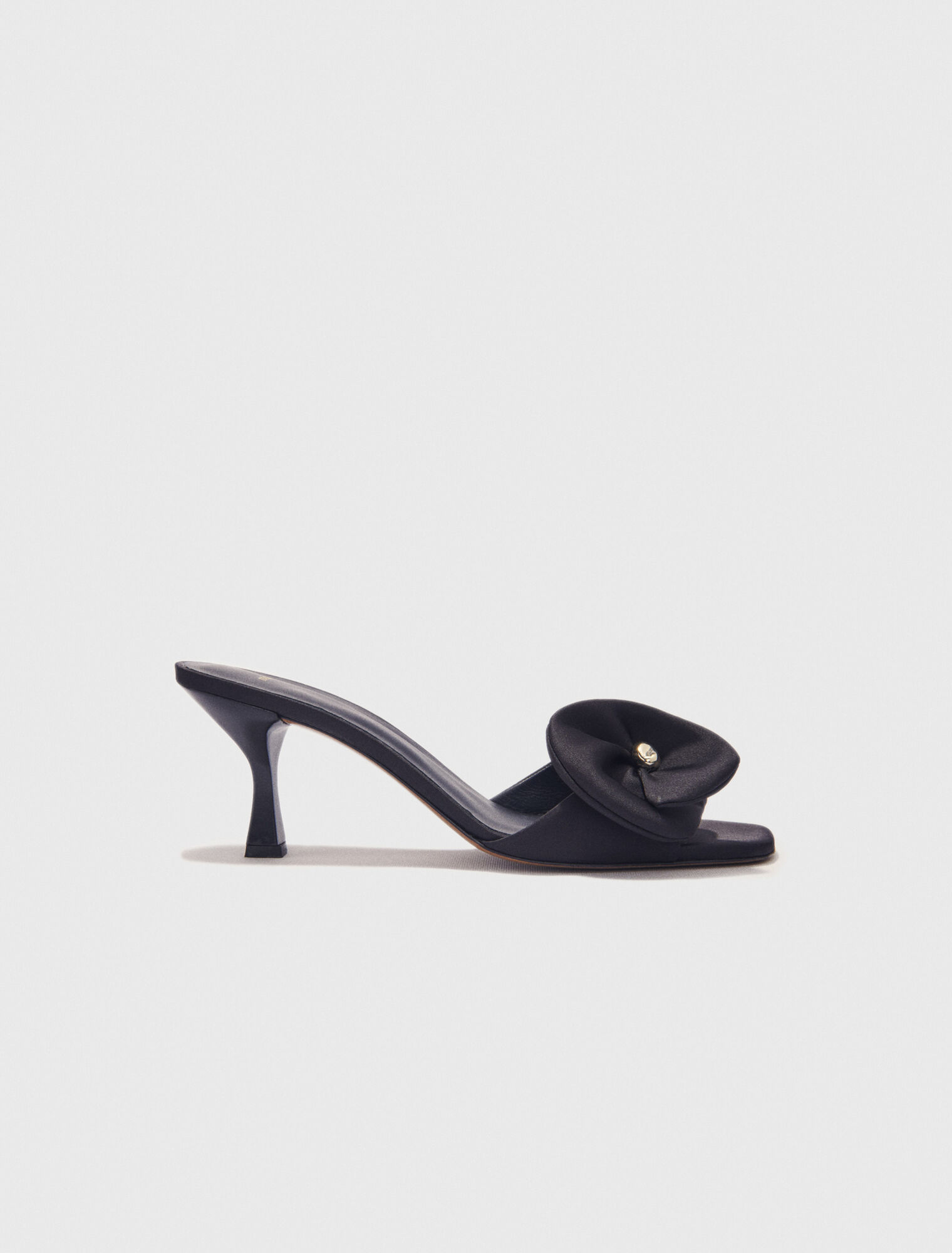 Mules in tessuto con fiore in raso