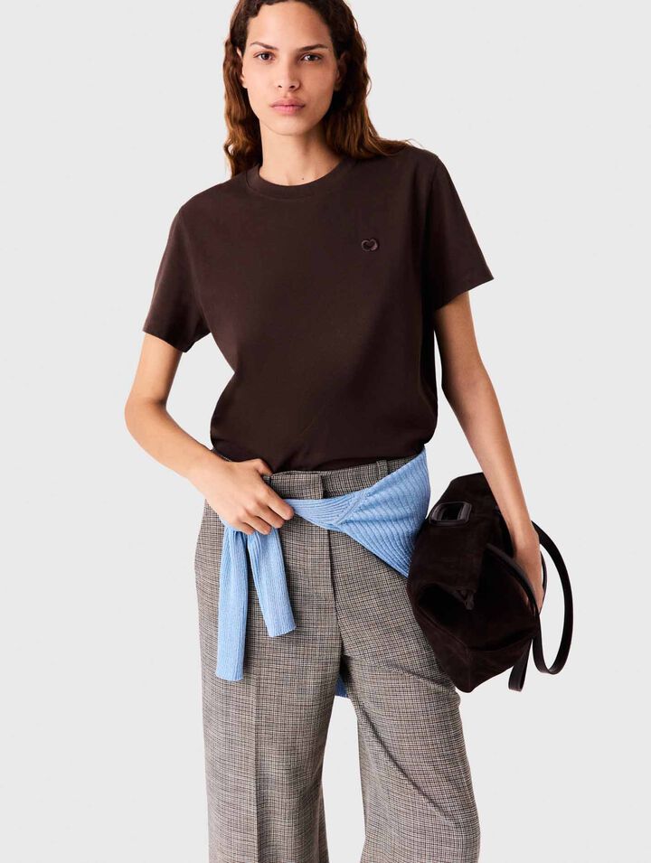 T-shirt con logo ricamato