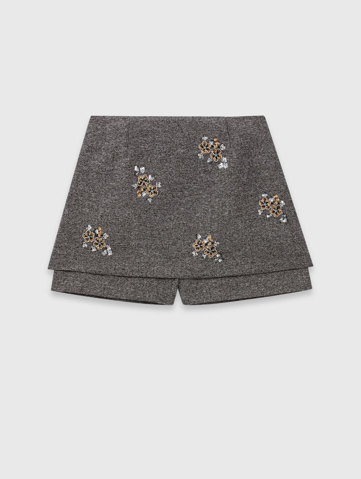 Shorts con ricamo floral