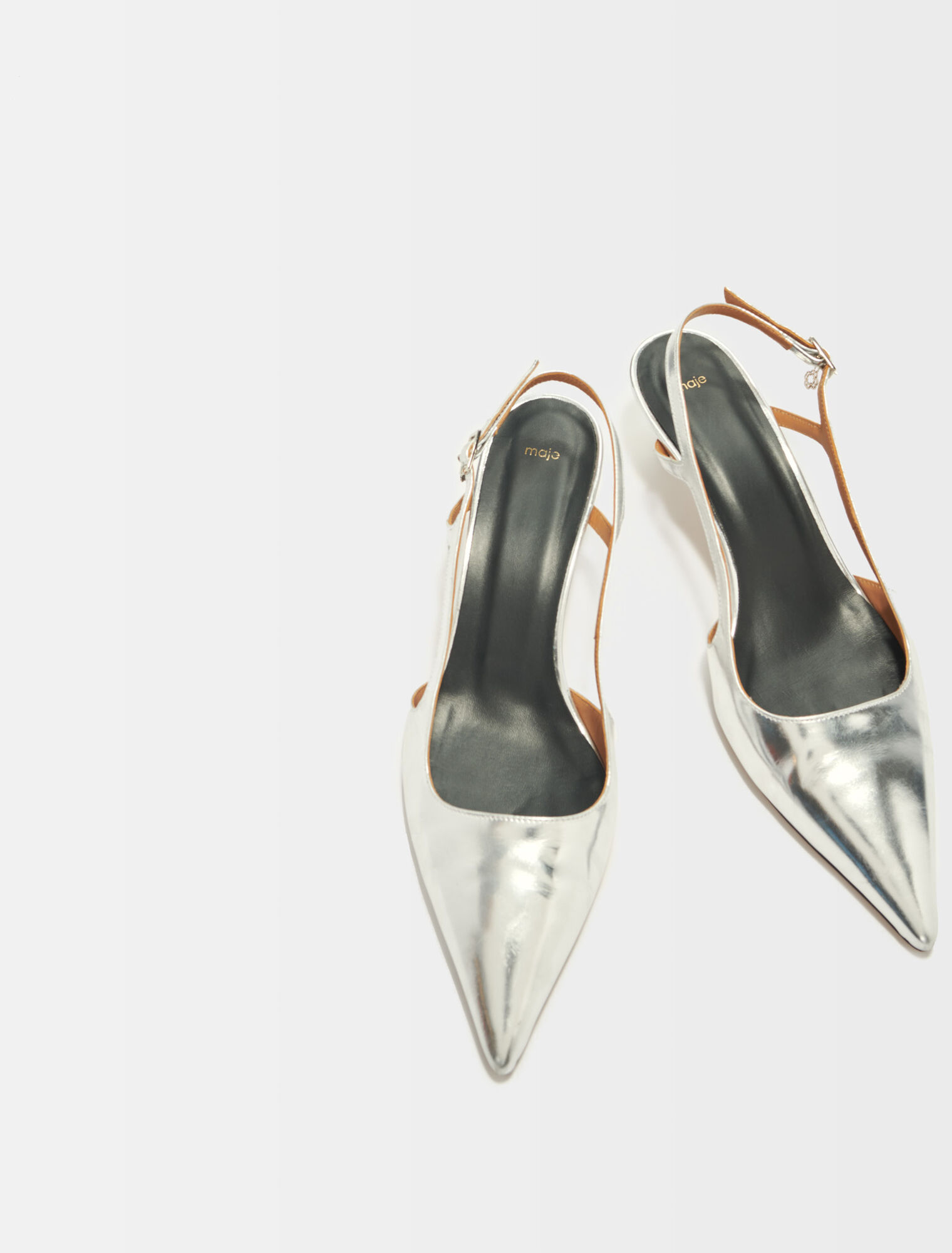 D&eacute;collet&eacute;, cinturino in pelle argentata