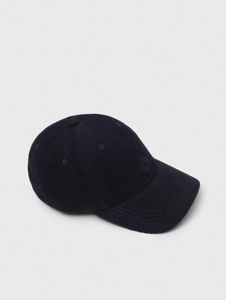 Cappello in velluto a coste