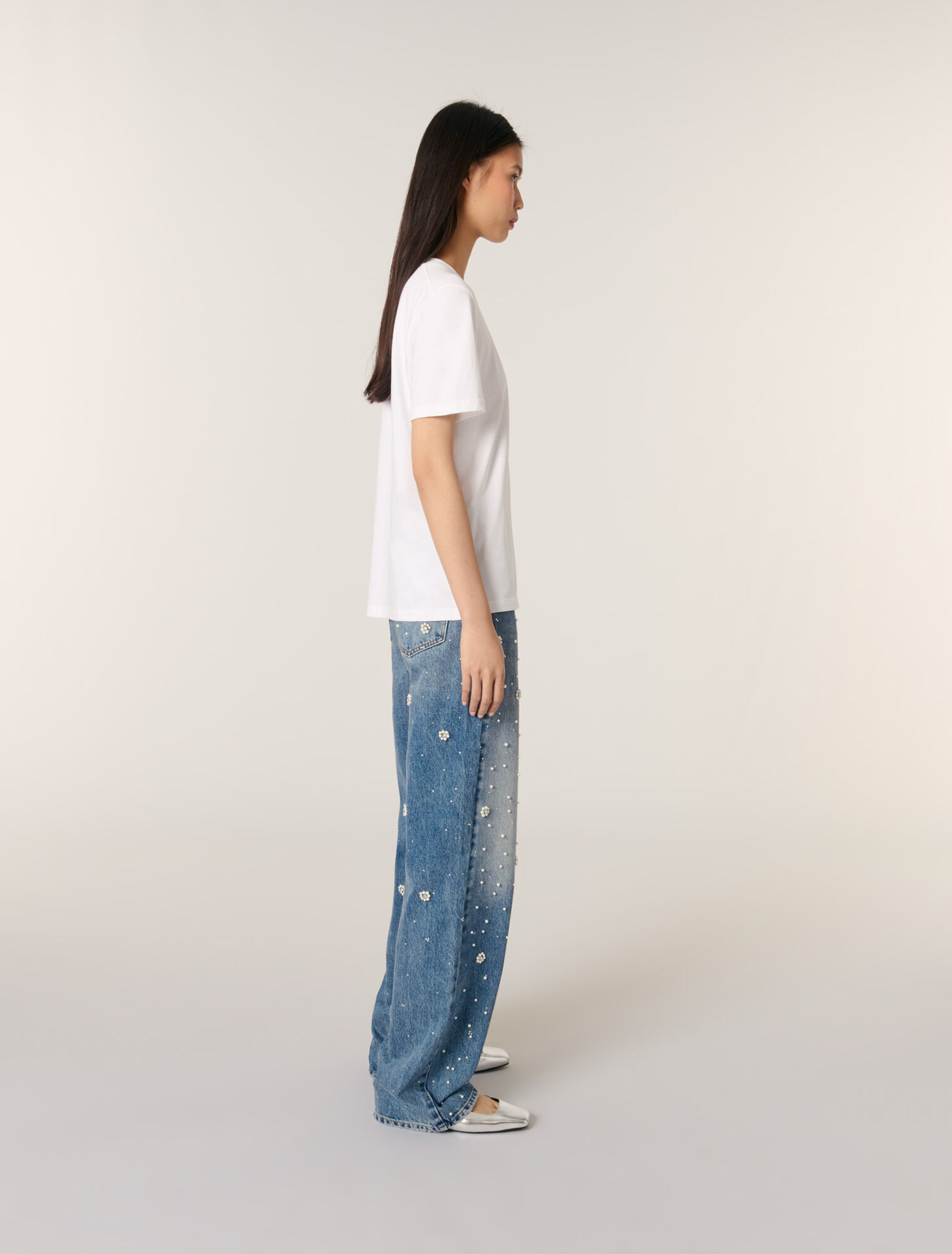 T-shirt con ricamo