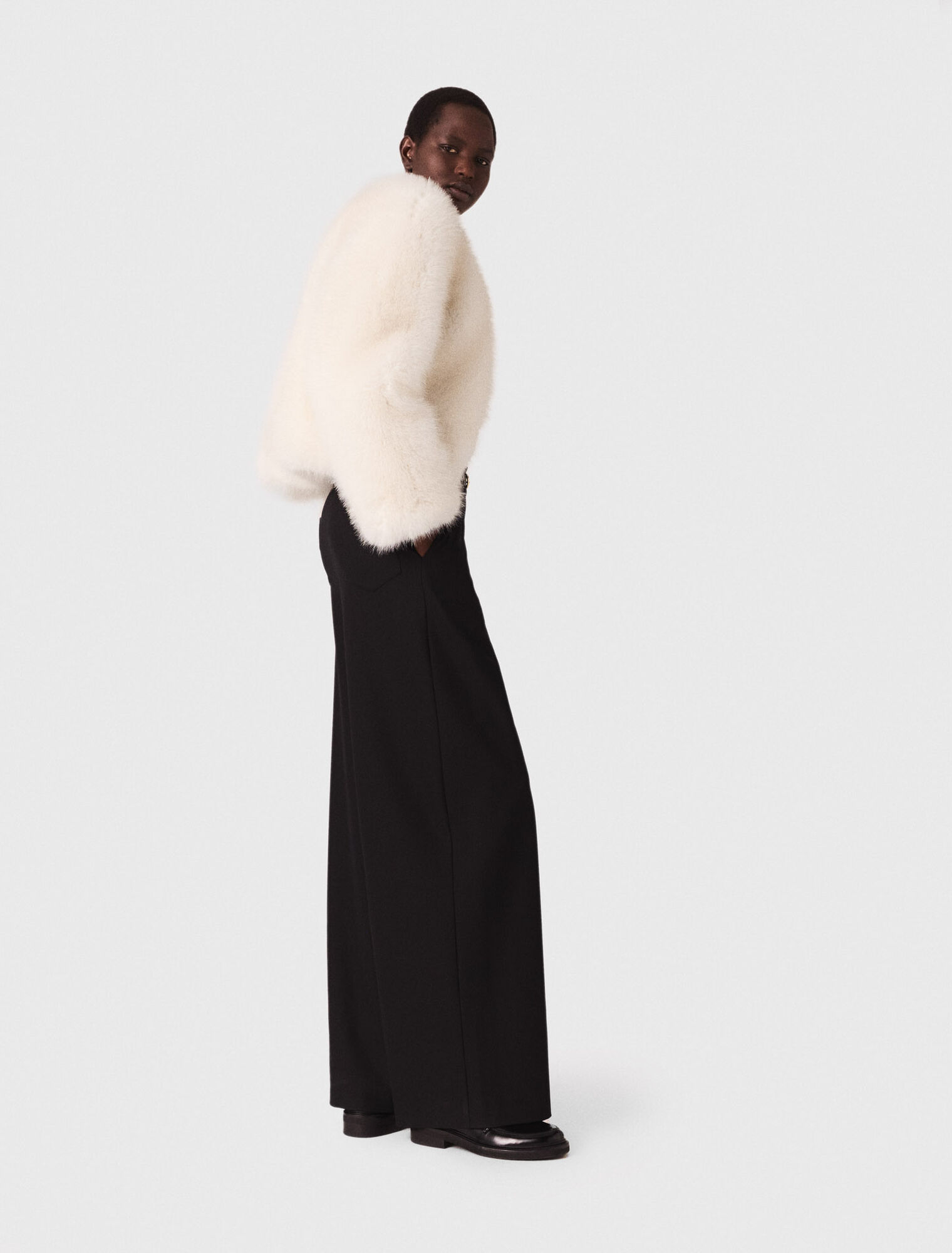Pantaloni da tailleur a gamba larga