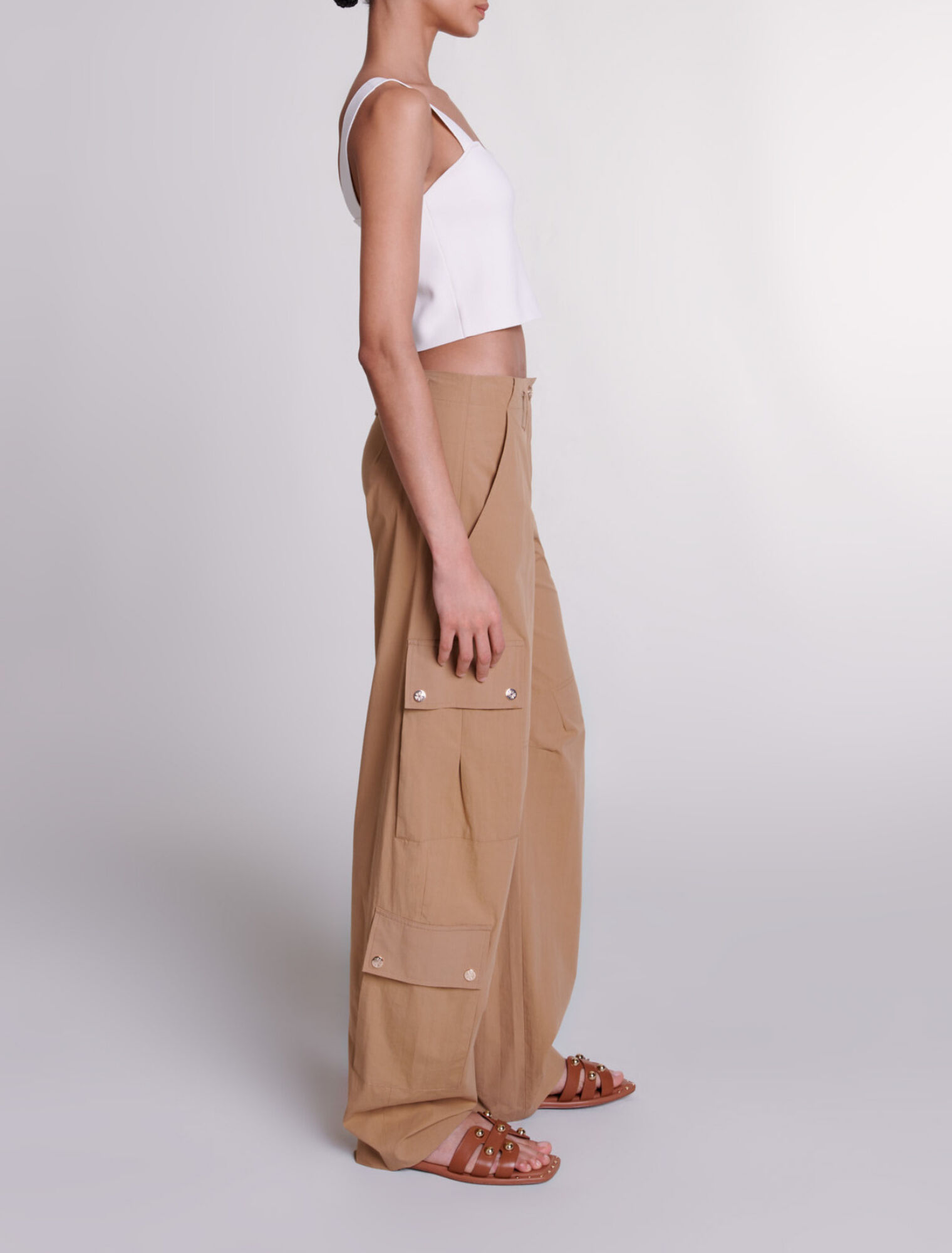 Pantaloni cargo con tasche