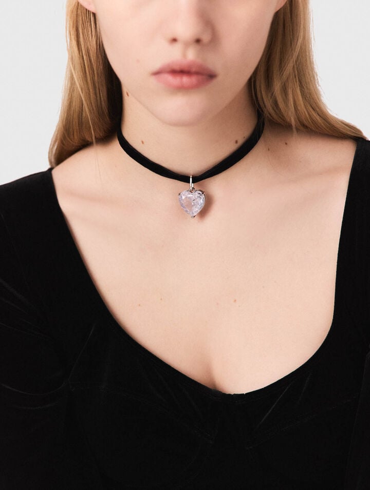 Collana cuore con cordino in velluto