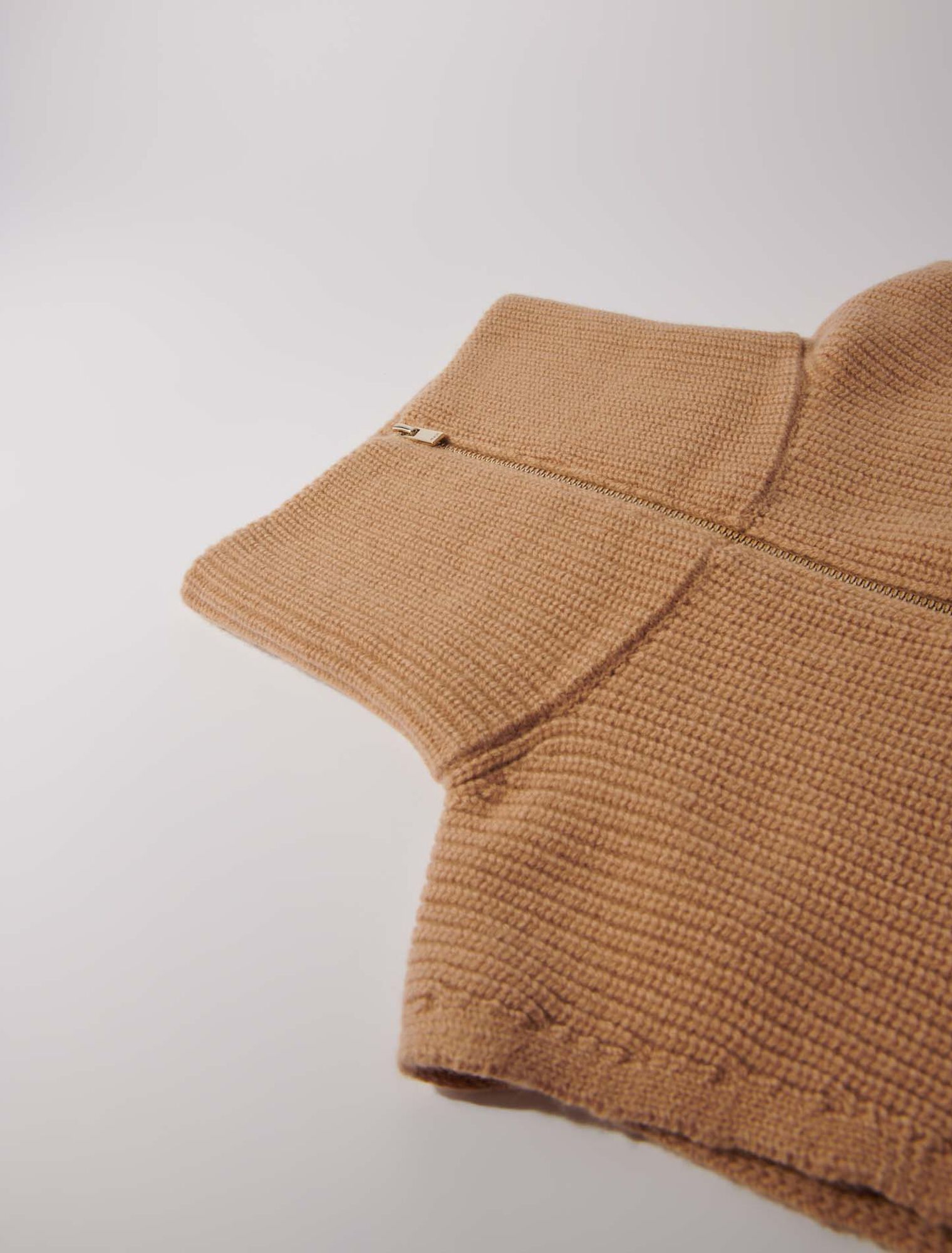 Collo con zip in lana e cashmere