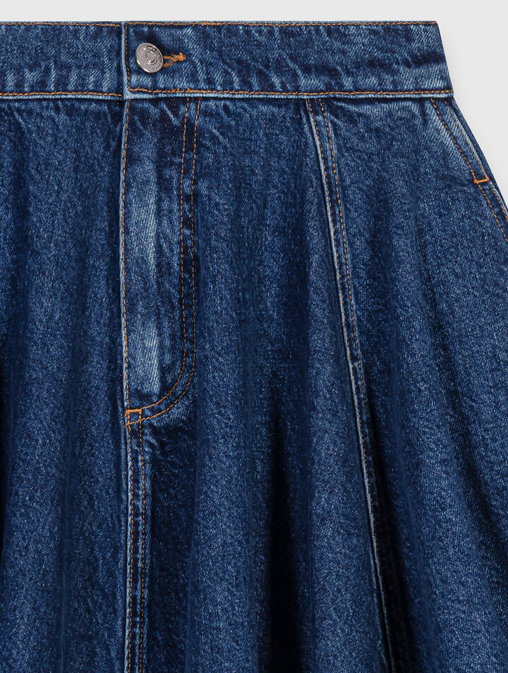 Gonna corta svasata in denim