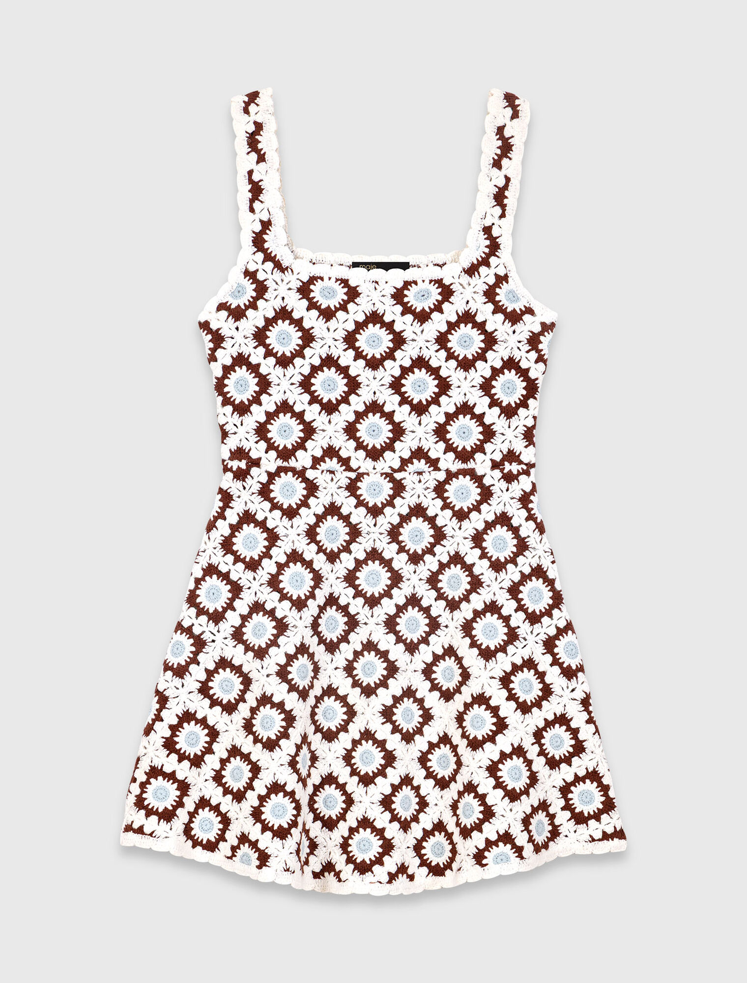 Abito in crochet a motivo floreale