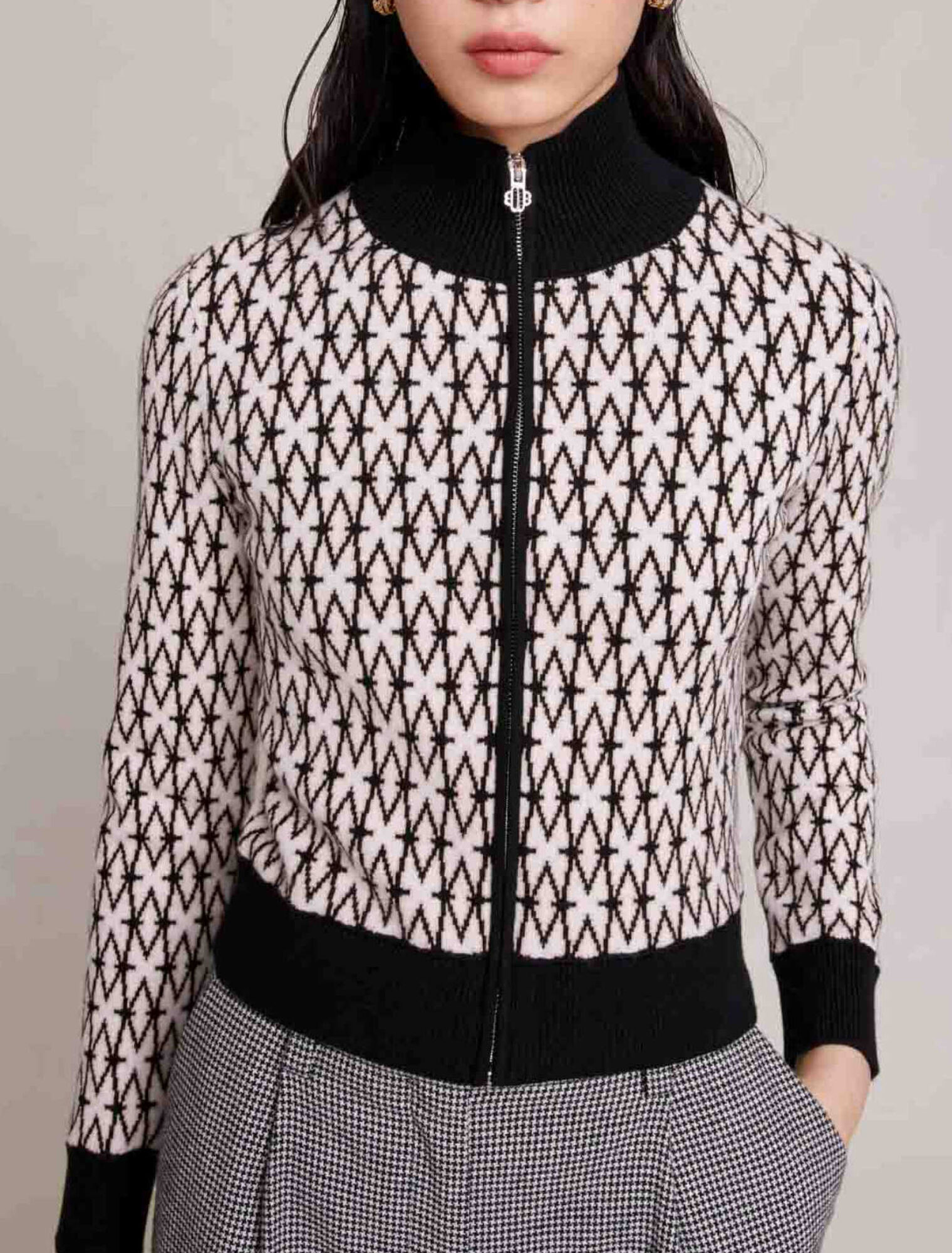 Cardigan in maglia con monogramma